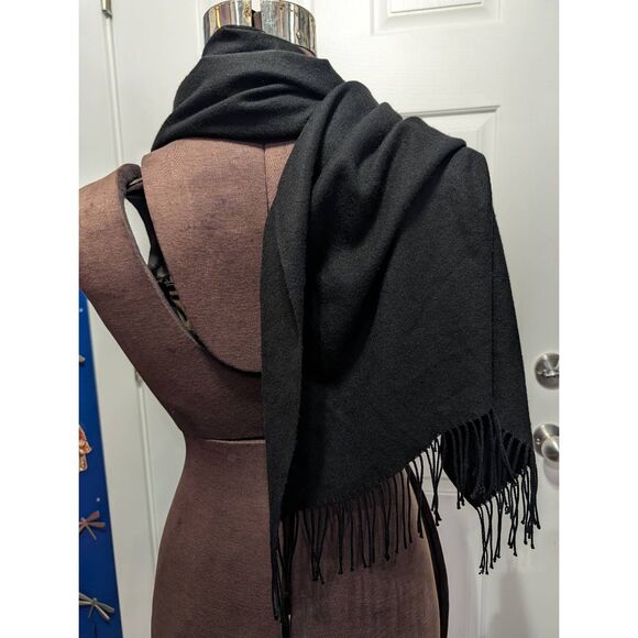 Black Cashmere Shawl Wrap 24.5x72 Soft Long Scarf Minimalist Elegant Boho Gypsy - Picture 4 of 12